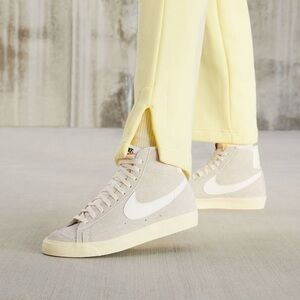 Nike Cream Sneakers Vintage-Inspired High-Top Size 7 Suede Neutral Tennis Shoes